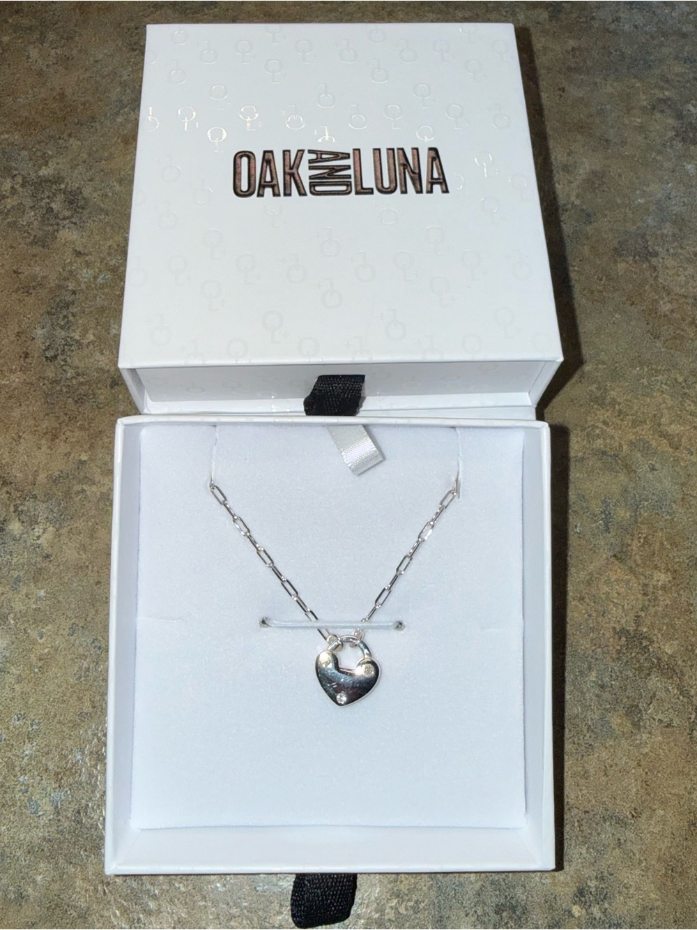 Oak and Luna Silver Heart Pendant Necklace - Silver
